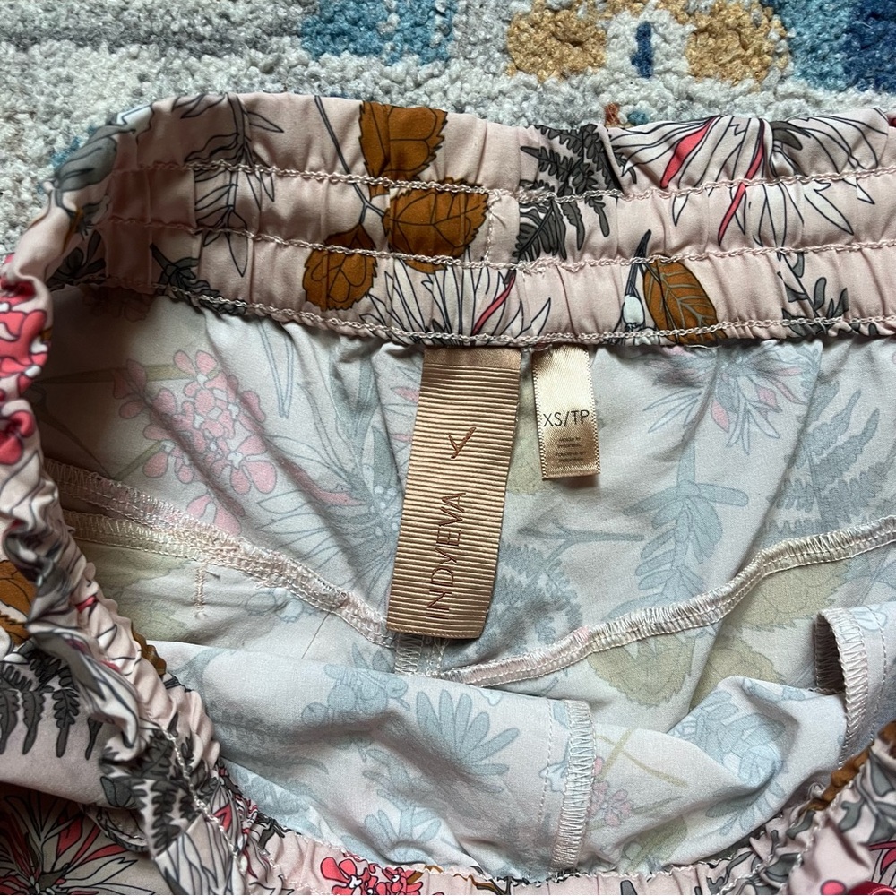 Floral Print Women's Joggers - Picture 6 of 7